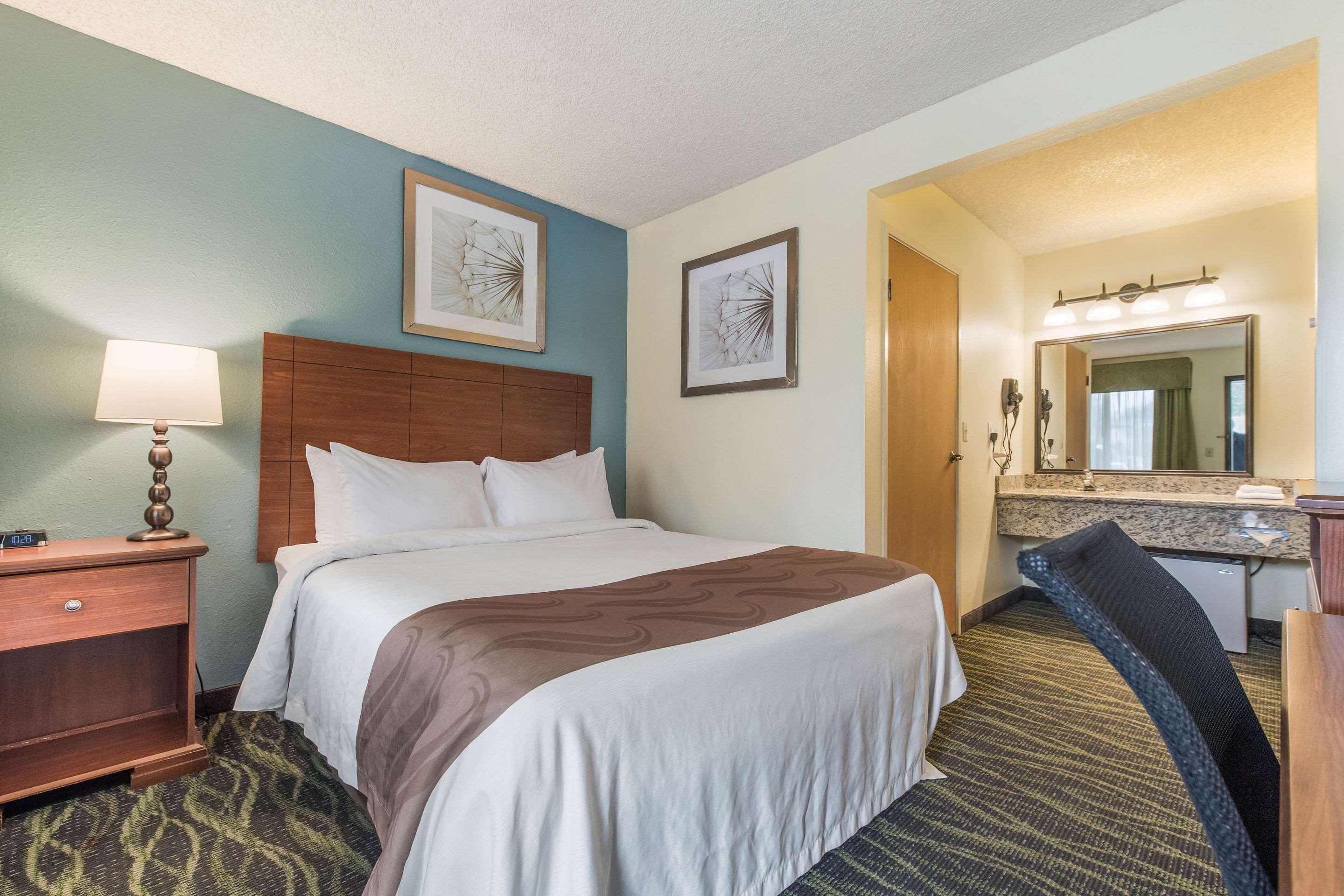 Quality Inn Bellevue Exterior foto